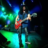 Concert solo 2014 0809_temecula slash (10)